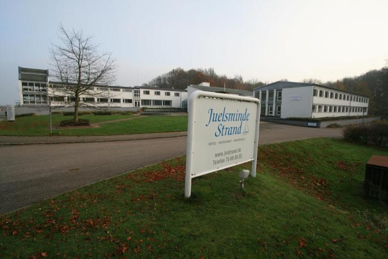 Hotel Juelsminde Strand Exterior photo
